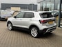 Volkswagen T-Cross 1.0 TSI 115 pk DSG Business - Stoelverwarming - camera - adaptive cruise