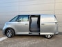 Volkswagen Transporter Bedrijfswagens Bulli Edition Elektromotor 125 kW (170 pk) 2988 mm Navigatie - Stoelverwarming - Trekhaak - LED Matrix - Schuifdeur links & rechts - 360 camera