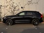 Volvo XC60 2.0 T6 Plug-in hybrid AWD Plus Black Edition | Panoramadak | Harman Kardon audio | Actieve LED koplampen | Stoel- en stuurwielverwarming | Adaptive cruise control | Getint glas | Verwarmbare achterbank | Google Maps navigatie |