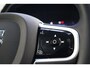 Volvo XC60 2.0 T6 Plug-in hybrid AWD Plus Dark | Adaptive cruise control | dode hoek detectie | Parkeersensoren vóór + achter | 360 camera | Stoelverwarming vóór + achter | Stuurwielverwarming | Trekhaak | All season banden | Elektr. verstelbare voorstoelen |