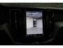 Volvo XC60 2.0 T6 Plug-in hybrid AWD Plus Dark | Adaptive cruise control | dode hoek detectie | Parkeersensoren vóór + achter | 360 camera | Stoelverwarming vóór + achter | Stuurwielverwarming | Trekhaak | All season banden | Elektr. verstelbare voorstoelen |