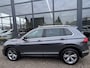 Volkswagen Tiguan 2.0 TSI 4Motion Highline R-Line | Carplay