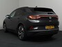Volkswagen ID.4 Family 77 kWh | SoH 92,9% | Panoramadak | Warmtepomp | Trekhaak!