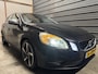 Volvo V60 2.0 T5 R-DESIGN | NL-AUTO! | DEALER OH | TREKHAAK!
