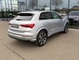Audi Q3 35 TFSI 150pk S-tronic Advanced | Trekhaak | Zwart optiek | Dode hoek | Keyless | Alcantara | Carplay | Rijklaar incl. Bovag garantie