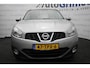 Nissan Qashqai 1.6 Connect Edition nette SUV met Pano en trekhaak