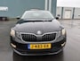 Skoda Octavia 1.0 TSI Greentech Style Business Automaat DSG 116 PK. Prachtige en als nieuw rijdende auto !!!