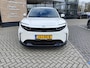 Toyota Urban Cruiser EXECUTIVE 61KWH PANODAK JBL-AUDIO 360°CAMERA 19"LM-VELGEN LED-PRISMA STOEL/STUURVERWARMING DIRECT LEVERBAAR!
