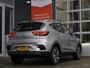 MG MG ZS EV Standard Range Luxury 50 kWh | Camera rondom | Navigatie | Stoelverwarming | SOH: 88% | Bestuurdersstoel elektrisch verstelbaar | Android auto/Apple carplay | Lichtmetalen velgen | Keyless entry en start | Panorama dak