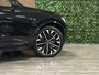 Volvo XC90 T8 AWD Recharge Ultra Dark | Vol! | Bowers & Wilkins | Luchtvering | Stoelventilatie | Trekhaak | 360 Camera | Head-Up Display | Stoelmassage | 455pk | Adaptieve Cruise Control | Stoelverwarming voor+achter | Stuurwielverwarming | Schuifdak | 21 Inch | Full LED Matrix Meesturende koplampen | Pilot Assist | BLIS Dode Hoek Detectie | Alcantara hemelbekleding | Lederen handgrepen en zonnekleppen | Elektrische voorstoelen geheugen | Nappa Lederen bekleding | Zitting verlenging voorstoelen | Lederen Dashboard | Google Infotainment | Keyless Drive | Parkeersensoren voor+achter | Privacy Glass | Elektrisch bedienbare achterklep | Geïntegreerde zongordijnen achterportieren | Geïntegreerd kinderzitje achterin | Verlichte instaplijsten | 7-Persoons | 4-Zone Climate Control | DAB Radio | Apple Carplay/Android Auto | Alarm Klasse III | Draadloos telefoon opladen | Volvo On Call met mobiele App functie | Onyx Black Metallic |