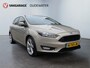 Ford Focus 1.5 Titanium Edition + Trekhaak + Camera + stoelverwarming
