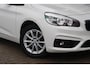 BMW 2-Serie Active Tourer 218i High Executive | Trekhaak | PDC | Stoelverwarming |