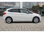 BMW 2-Serie Active Tourer 218i High Executive | Trekhaak | PDC | Stoelverwarming |