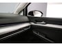 Volkswagen Golf Life Edition 1.5 TSI eHybrid 204pk DSG Automaat Adaptive cruise control, Achteruitrijcamera, LED koplampen, Stoelverwarming, App connect, Stuurwiel verwarmd