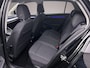 Volkswagen Golf Life Edition 1.5 TSI eHybrid 204pk DSG Automaat Adaptive cruise control, Achteruitrijcamera, LED koplampen, Stoelverwarming, App connect, Stuurwiel verwarmd