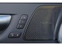 Volvo XC60 T8 Recharge AWD Ultra Black Edition - Panorama/schuifdak - IntelliSafe Assist & Surround - 360º Camera - Harman/Kardon audio - Adaptieve LED koplampen - Verwarmde voorstoelen, stuur & achterbank - Parkeersensoren voor & achter - Elektr. bedienb. voorstoelen met geheugen - Head up display - Draadloze tel. lader - Extra getint glas - 21' LMV