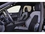 Volvo XC60 T8 Recharge AWD Ultra Black Edition - Panorama/schuifdak - IntelliSafe Assist & Surround - 360º Camera - Harman/Kardon audio - Adaptieve LED koplampen - Verwarmde voorstoelen, stuur & achterbank - Parkeersensoren voor & achter - Elektr. bedienb. voorstoelen met geheugen - Head up display - Draadloze tel. lader - Extra getint glas - 21' LMV
