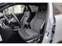 Toyota Corolla Cross Hybrid 140 Style | Parkeersensoren V+A | Trekhaak | Stuur - Stoe