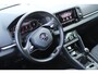 Skoda Karoq 1.0 TSI 110pk Ambition / Navigatie by APP / LM 17 inch / Camera / LED / Parkeersensoren / Keyless