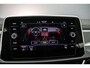 Volkswagen T-Roc Style 1.5 TSI 150pk DSG Automaat Trekhaak, Adaptive cruise control, Navigatie, Parkeersensoren, LED koplampen, Stoelverwarming, App connect