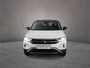 Volkswagen T-Roc Style 1.5 TSI 150pk DSG Automaat Trekhaak, Adaptive cruise control, Navigatie, Parkeersensoren, LED koplampen, Stoelverwarming, App connect