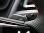 Audi Q4 e-tron 45 quattro Edition 82 kWh l Adaptive cruise control l Head-up display l Stoelverwarming l Elektrisch bedienbare bestuurdersstoel met geheugen l SONOS Premium l Navigatie l Glazen panoramadak l Trekhaak l Character sound l