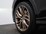 Audi Q4 e-tron 45 quattro Edition 82 kWh l Adaptive cruise control l Head-up display l Stoelverwarming l Elektrisch bedienbare bestuurdersstoel met geheugen l SONOS Premium l Navigatie l Glazen panoramadak l Trekhaak l Character sound l