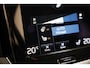 Volvo V60 2.0 B3 Momentum Advantage Aut. [ Adapt.cruise Leder Camera Stoelverwarming ]