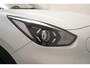 Kia Niro EV e-Niro DynamicLine 64kWh 3 fase [ Navi Stoelverwarming Half leder ]