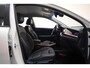 Kia Niro EV e-Niro DynamicLine 64kWh 3 fase [ Navi Stoelverwarming Half leder ]