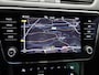 Skoda Superb Combi 1.4 TSI iV Sportline Business | Automaat | Apple Carplay/Android Auto | Stoelverwarming Voor + Achter | Navigatie | Sfeerverlichting |