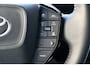 Toyota BZ4X Dynamic 71 kWh paasaanbieding gratis lader twv €1300 | NL-auto | Elektrische bestuurdersstoel | Stuur/stoel verwarming | BTW-auto |