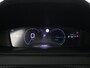 Peugeot 2008 Hybrid 145 Allure Automaat | Climate Control | Full Map Navigatie | Apple Carplay / Android Auto | Camera | Parkeersensoren | Bekleding Half Leder