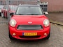 MINI Countryman Mini 1.6 Cooper Pepper 122PK! Stoelverwarming l Airco l 17'LMV l Two tone zwart dak! DEALER OH l TOPSTAAT!