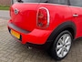 MINI Countryman Mini 1.6 Cooper Pepper 122PK! Stoelverwarming l Airco l 17'LMV l Two tone zwart dak! DEALER OH l TOPSTAAT!