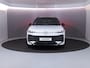 Volkswagen T-Roc R-Line First Edition 1.5 eTSI 110 kW / 150 PK SUV | Panoramaschuif-kanteldak | Assistance Pakket | Trekhaak | Black Style Pakket | Koplampverlichting matrix-led (IQ.LIGHT) | Elek. achterklep | Zwart dak