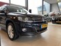 Volkswagen Tiguan 2.0 TSI Sport&Style 4Motion,Automaat,Navigatie,Achteruitrijcamera,Spraakbediening,Trekhaak,Leder&Stoelverwarming,Climate&Cruisecontrol,Keyless,A&V Sensoren,18 Inch Lmv