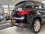 Volkswagen Tiguan 2.0 TSI Sport&Style 4Motion,Automaat,Navigatie,Achteruitrijcamera,Spraakbediening,Trekhaak,Leder&Stoelverwarming,Climate&Cruisecontrol,Keyless,A&V Sensoren,18 Inch Lmv