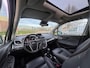 Opel Mokka 1.4 T Cosmo 140PK NL AUTO NAP! Schuifdak l Navi l Camera l 19"LMV l Leer l Stoel&stuurverwarming! 1e eigenaar l DEALER