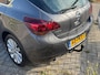 Opel Astra 1.4 Turbo Cosmo 120PK! NL AUTO NAP 2e EIGENAAR! CRUISE l TREKHAAK l LEER l AIRCO l PDC! DEALER OH l TOPSTAAT!