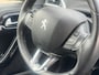 Peugeot 208 1.2 VTi Style 82PK 5 deurs! NL AUTO NAP! Navi l Trekhaak l Airco l LED l LMV! NIEUWE DISTRIEBUTIE l TOPSTAAT l DEALER