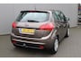 Kia Venga 1.4 CVVT Comfort Pack Trekhaak/Cruise-control/Climate-control