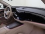 Mercedes-Benz E-klasse 300 e Exclusive Line / Premium Plus/ Panoramadak/ 20 inch/ Massage/ Zonneschermpakket/ Beige leder/ Stoelverwarming v+a/ Zéér compleet!