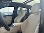 Mercedes-Benz GLC 300 e 4MATIC Avantgarde | Burmester | Panoramadak | Trekhaak | Beige Leder