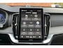 Volvo XC90 T8 Plug-in hybrid AWD Ultra Dark | Trekhaak | Bowers & Wilkins | Luchtvering | Gelamineerde Zijruiten | Massagestoelen | Panoramadak | BLIS Dodehoekdetectie | Geventileerd Leder | Apple Carplay