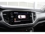 Volkswagen T-Roc 1.5 TSI 150pk DSG Style | Trekhaak | Navigatie | App Connect | Parkeersensoren