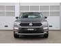 Volkswagen T-Roc 1.5 TSI 150pk DSG Style | Trekhaak | Navigatie | App Connect | Parkeersensoren