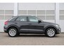 Volkswagen T-Roc 1.5 TSI 150pk DSG Style | Trekhaak | Navigatie | App Connect | Parkeersensoren