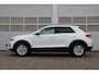 Volkswagen T-Roc 1.0 TSI 110pk Life | Trekhaak | App Connect | Parkeersensoren