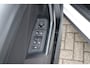 Volkswagen T-Roc 1.0 TSI 110pk Life | Trekhaak | App Connect | Parkeersensoren